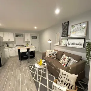 Modern With Parking & Quick Ride To Manhattan Appartement New York